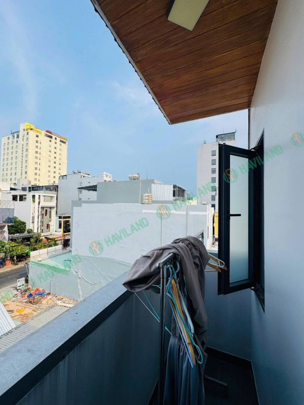 1BR Apartment on Nguyen Duy Hieu Street