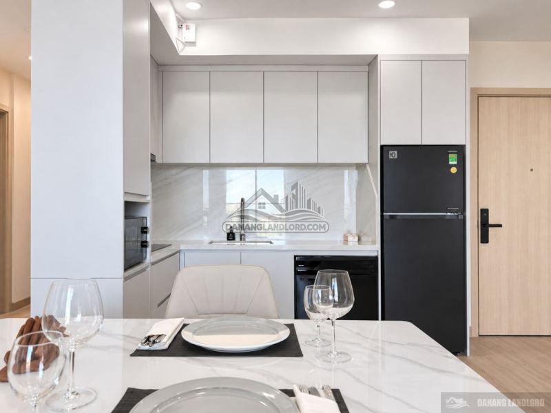1 Bedroom Luxury Apartment Near Dragon Bridge