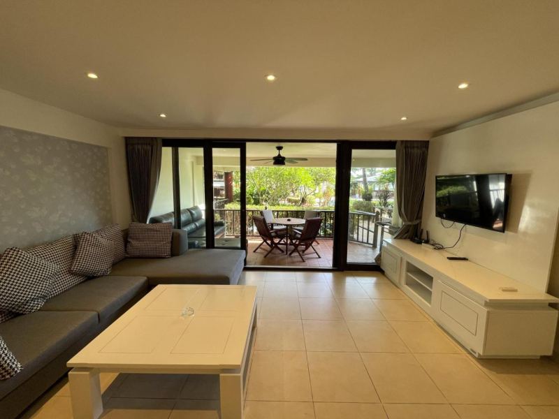 2 Bedroom Apartment with Terrace and Pool near Kalim Beach