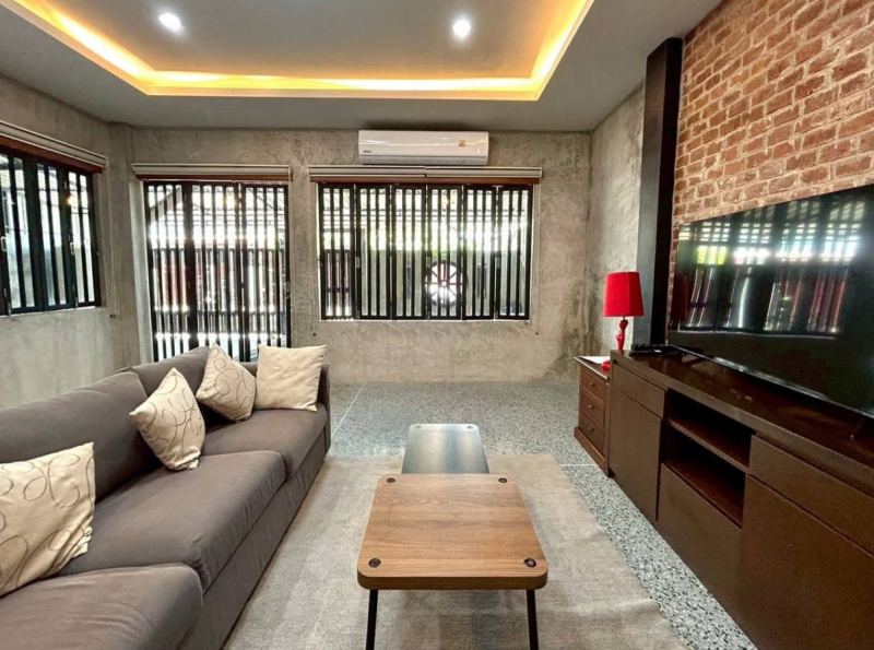2‑Bedroom House in Suong Huan