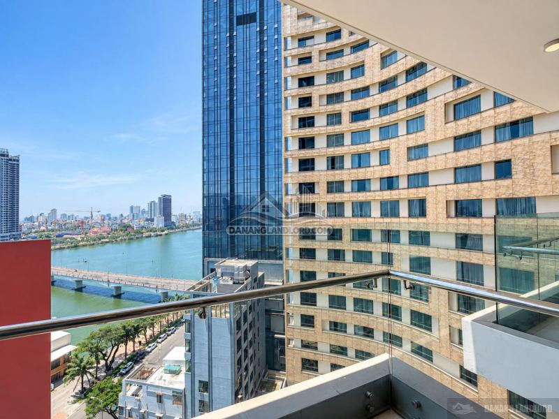 Luxury 2BR Apartment with Han River View