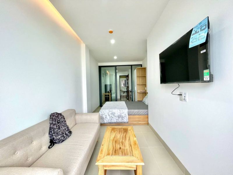 1 Bedroom Apartment with River View in Ha Quang 1