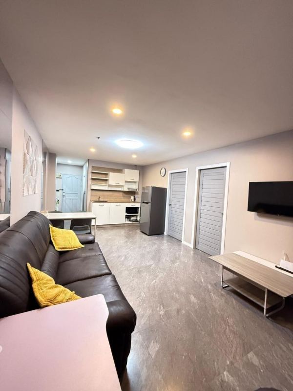 2BR Apartment in Jomtien Beach Condominium
