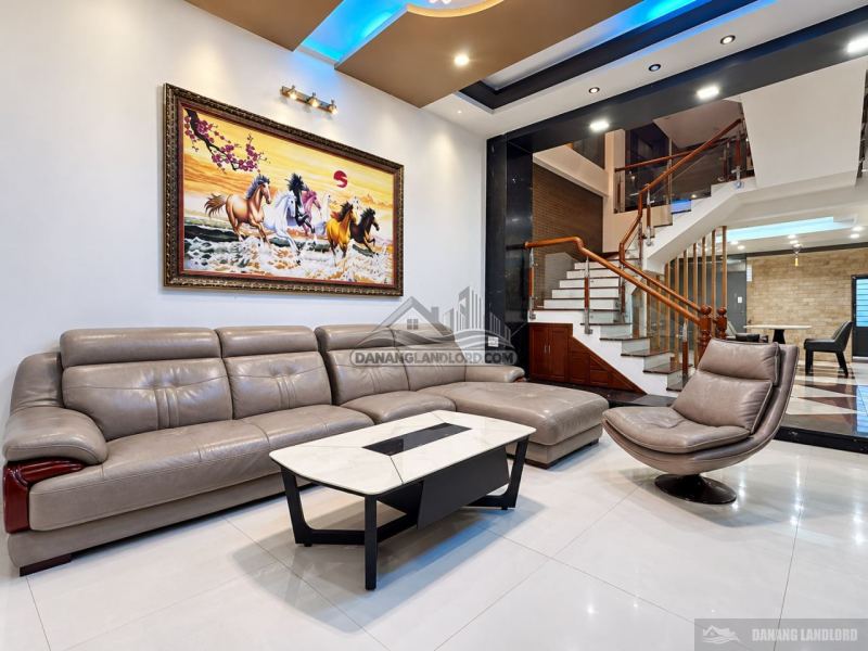 3 Bedroom Modern House in Ngu Hanh Son