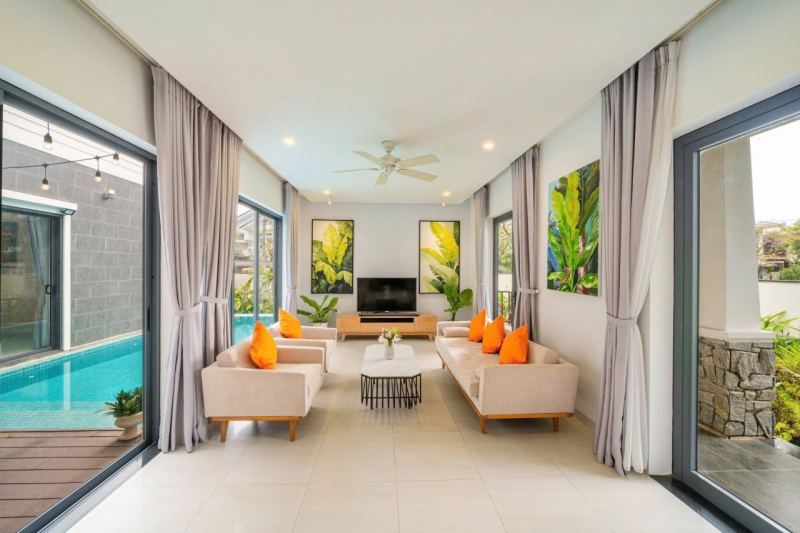 5BR Villa with Private Pool and Garden