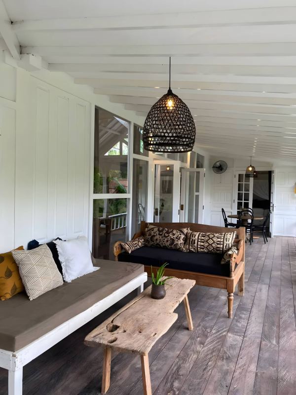 Javanese Villa with River – 3‑Bedroom Jungle Villa