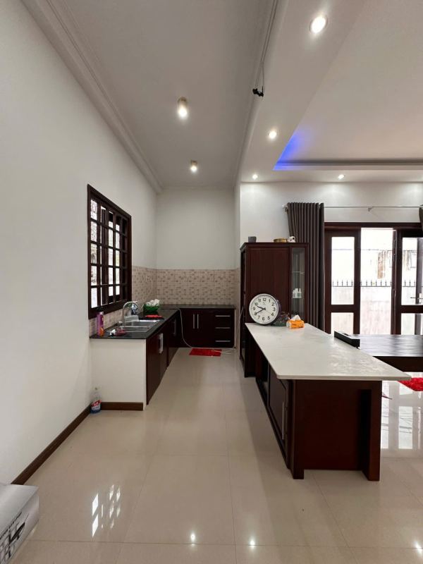3-Bedroom Villa with Garden in Vinh Thanh