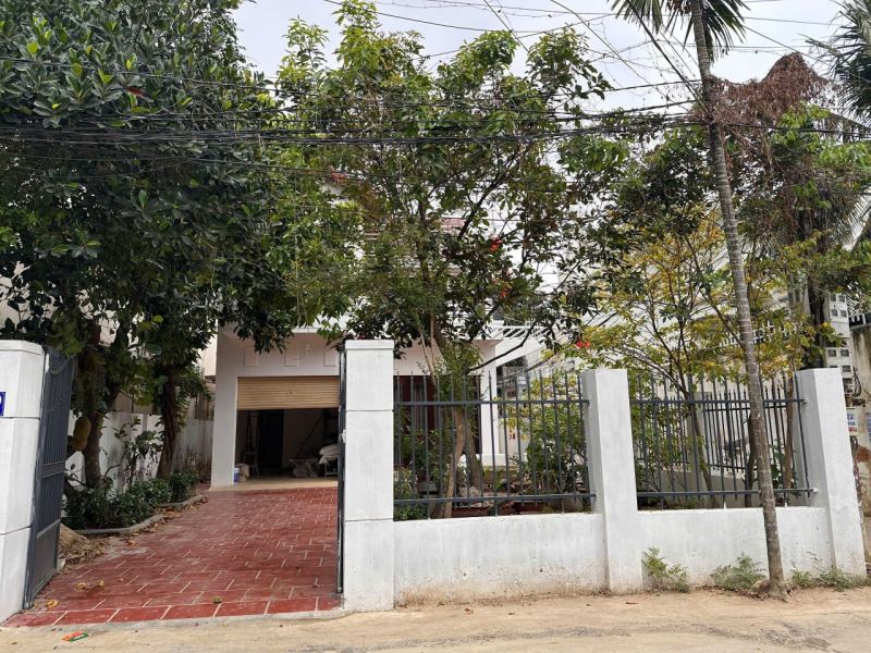 3-Bedroom Villa with Garden in Vinh Thanh
