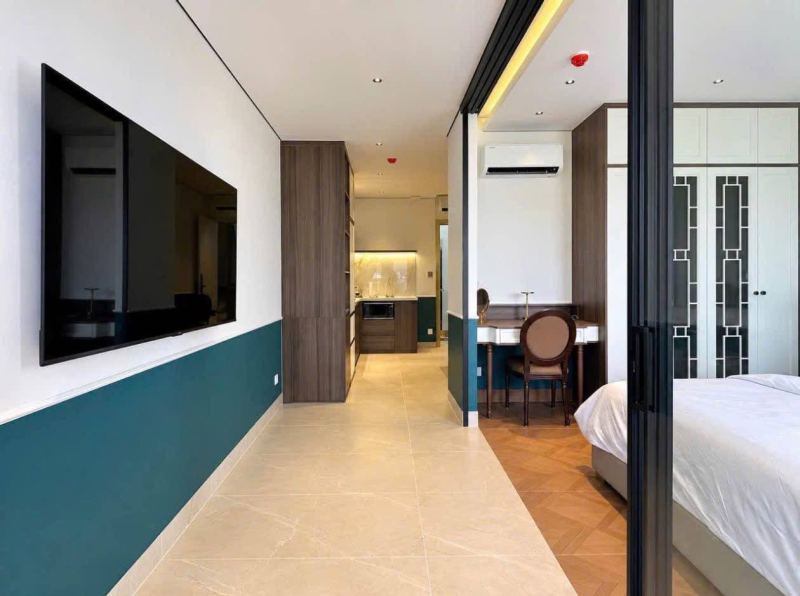 1-Bedroom Apartment with Balcony