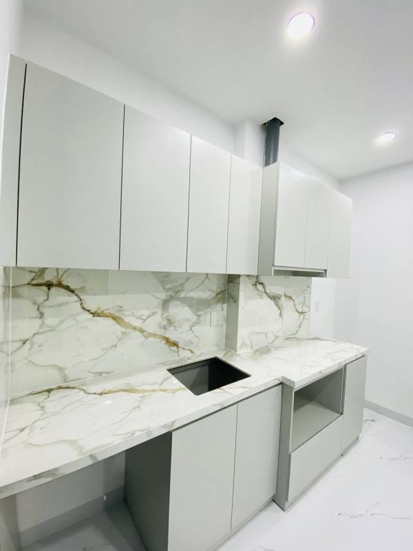 Studio apartment with balcony and sea view in Vinh Nguyen