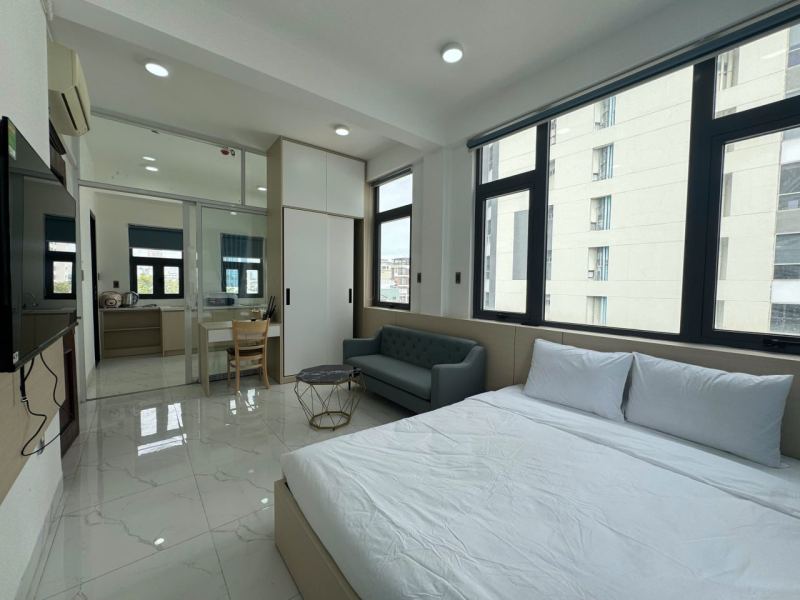 1-bedroom penthouse Room 701 on Tran Phu