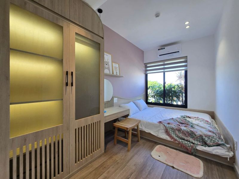 2 Bedroom Apartment on Nguyen Xi Street