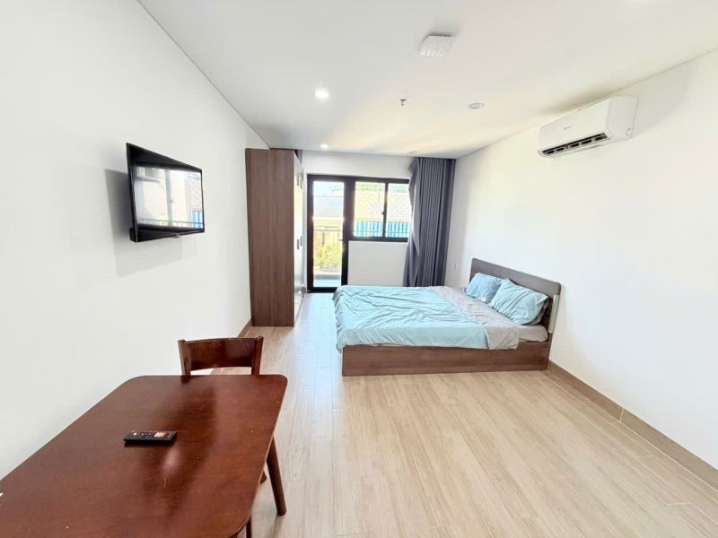 Studio with Balcony in An Hai