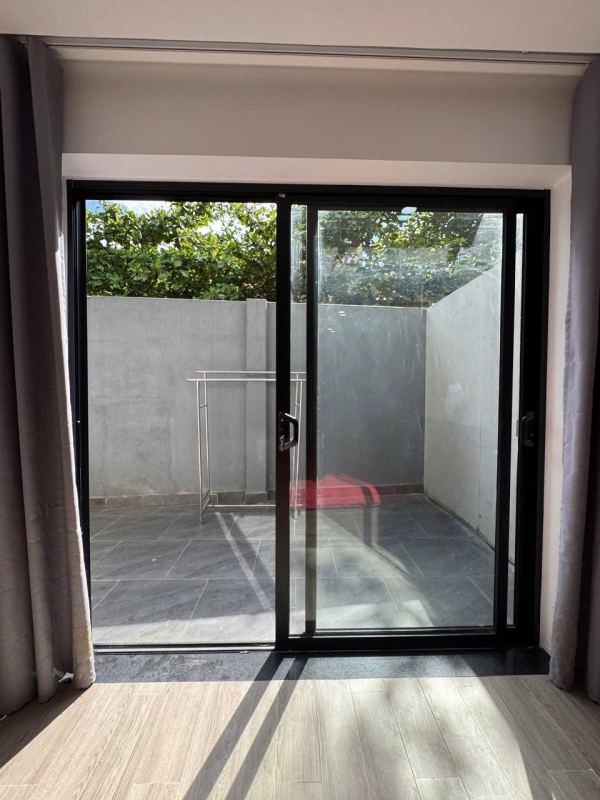 Studio with Large Back Yard in An Hai