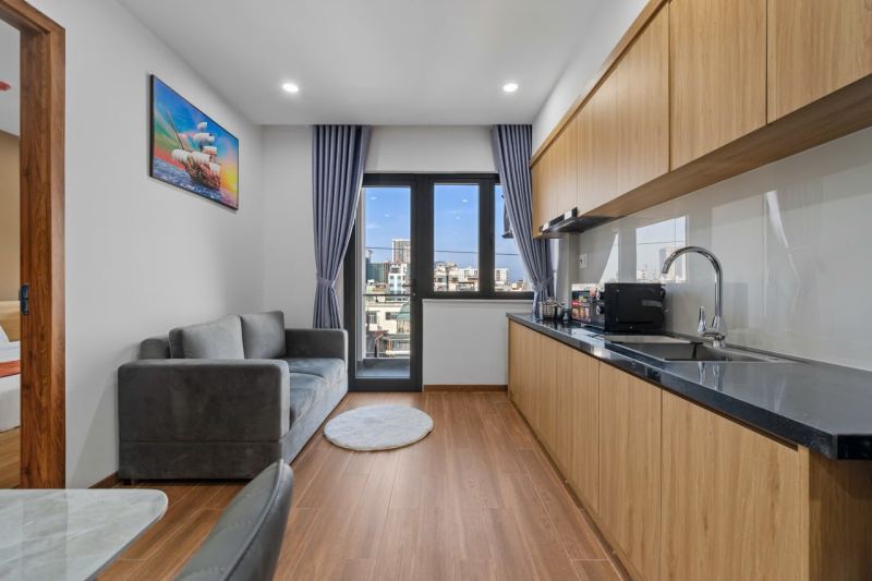 1-bedroom apartment with balcony on Nguyen Thien Ke street