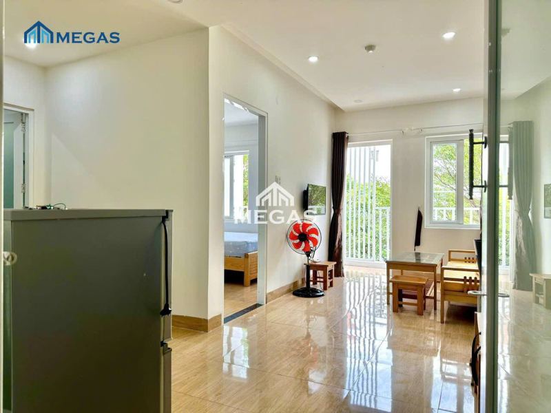 1-Bedroom Apartment with Balcony in Ha Quang 2
