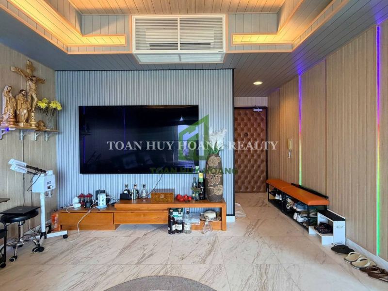 2BR Duplex Apartment Azura Near Han River Bridge
