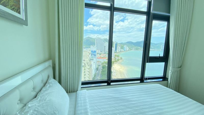 2 Bedroom Corner Apartment Oceanus