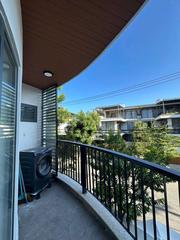 Studio apartment on Giang Chau 1 street