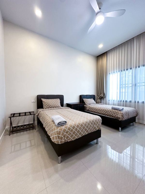 3-Bedroom Villa with Swimming Pool