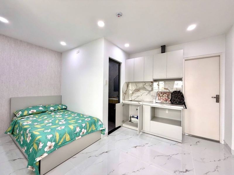 Studio with Balcony and Sea View