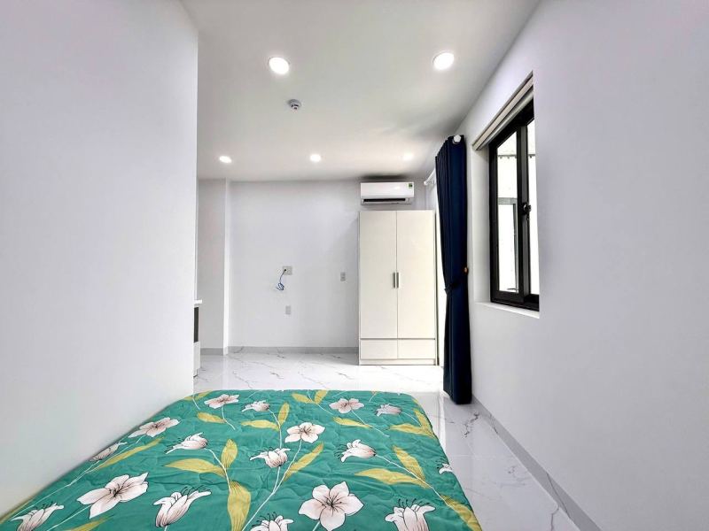 Studio with Balcony and Sea View
