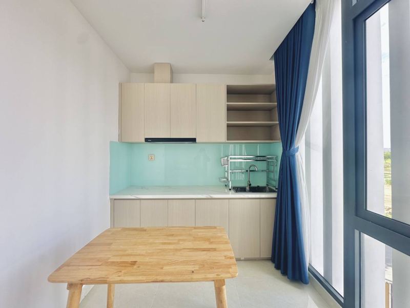 New Studio with Front‑Facing Balcony