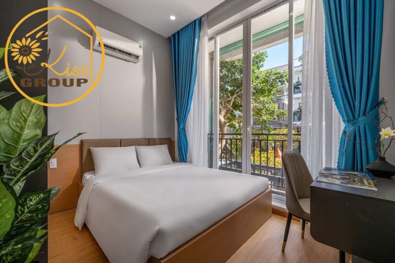 1-Bedroom Apartment with Balcony near Beach and Han River