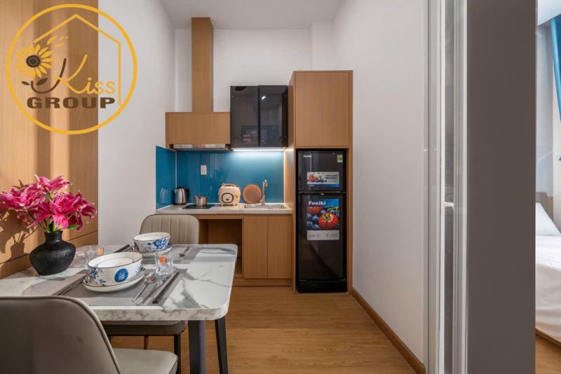 1-Bedroom Apartment with Balcony near Beach and Han River