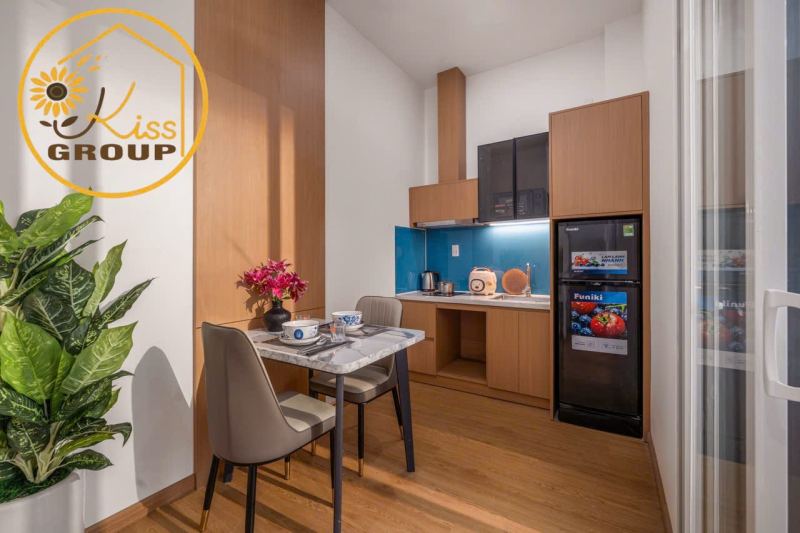 1-Bedroom Apartment with Balcony near Beach and Han River