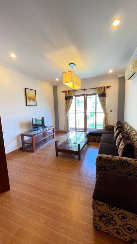 3-Bedroom Apartment near Independence Monument