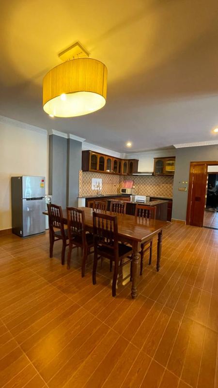 3-Bedroom Apartment near Independence Monument