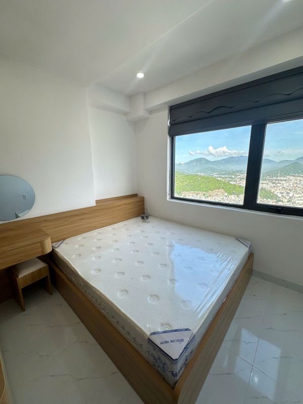 2-Bedroom Apartment in Napoleon Complex