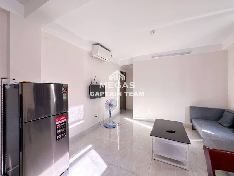 2 Bedroom Apartment on Hung Vuong Street