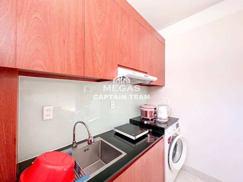 2 Bedroom Apartment on Hung Vuong Street