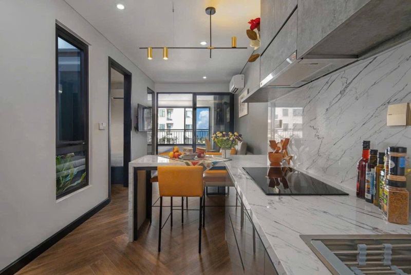 Luxury 2BR Apartment in Son Tra