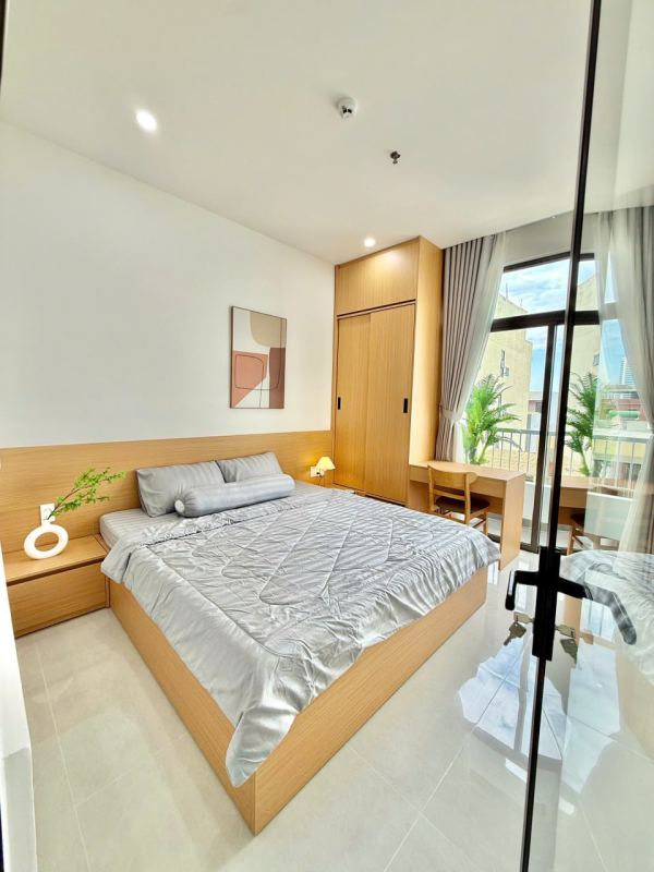 1-bedroom apartment Room 201 with balcony on Nguyen Xuan Khoat street