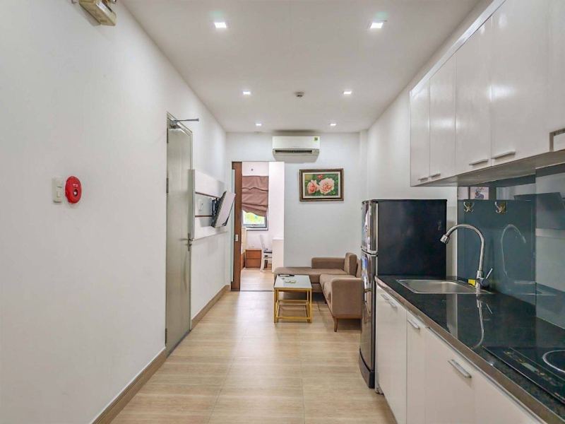 2BR Apartment on Cao Ba Quat