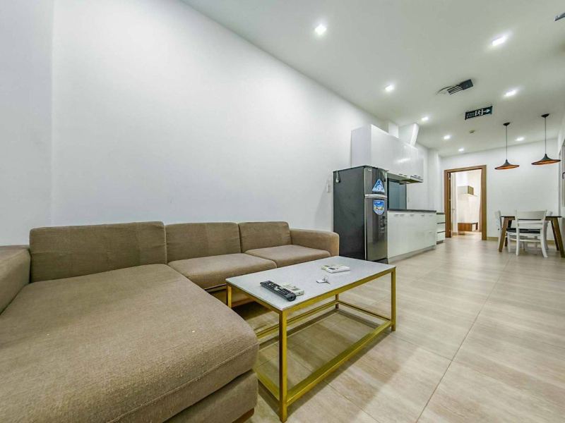 2BR Apartment on Cao Ba Quat