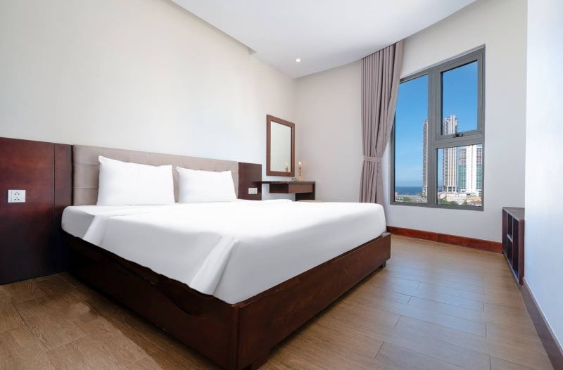 2BR Penthouse Apartment on Pham Van Dong