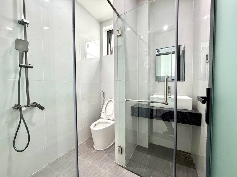 High Floor Apartment with Panoramic Sea View in Con Tan Lap