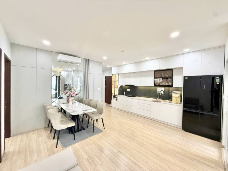 3 Bedroom Apartment in Oceanus