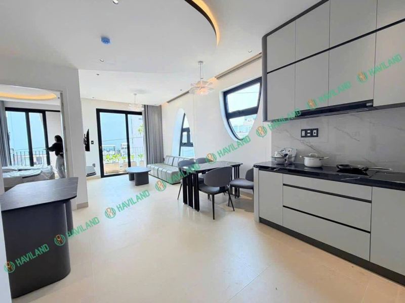 2 Bedroom Apartment on My Khe 7 Street