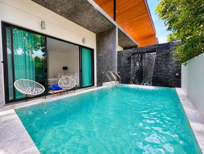 2 Bedroom House with Private Pool in Chalong