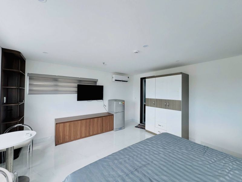 Studio Apartment on Nguyen Than Hien Street