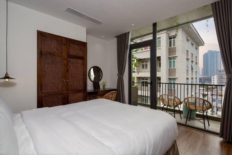 Beautiful 2BR Apartment on Duong Dinh Nghe Street