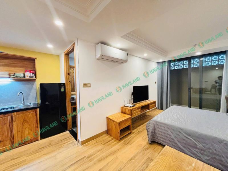 Studio apartment on Nguyen Huy Chuong street