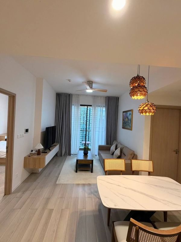 2 Bedroom Apartment at Masteri Centre Point