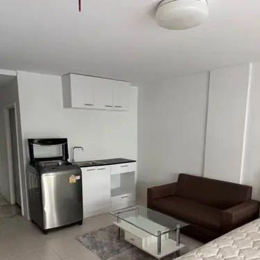 Fully Furnished Condo Near MRT Lat Phrao
