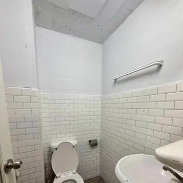 Room in Wutthakat 2
